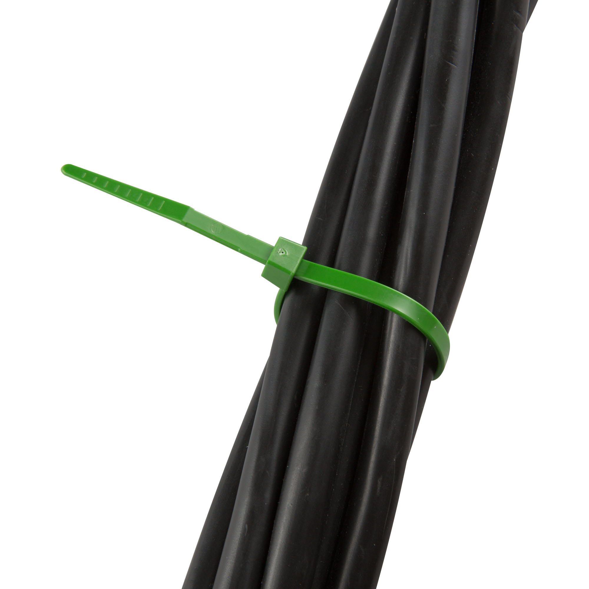 Kabelbinder sichert mehrere Kabel zusammen