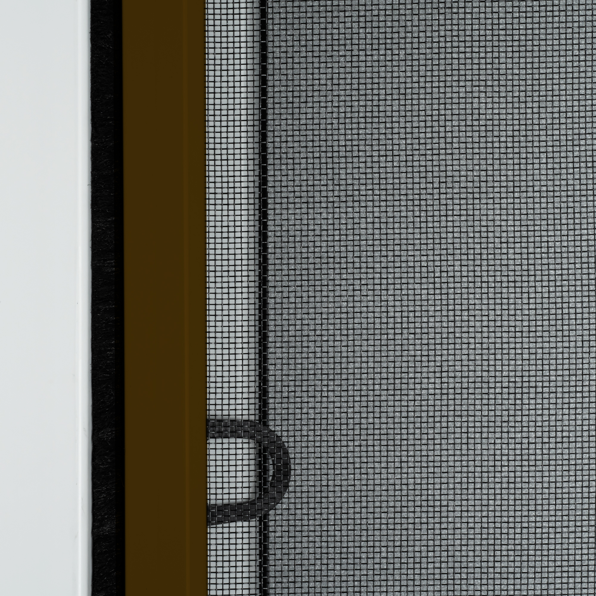 Insektenschutz-Spannrahmen mit Netz und Rahmenstruktur