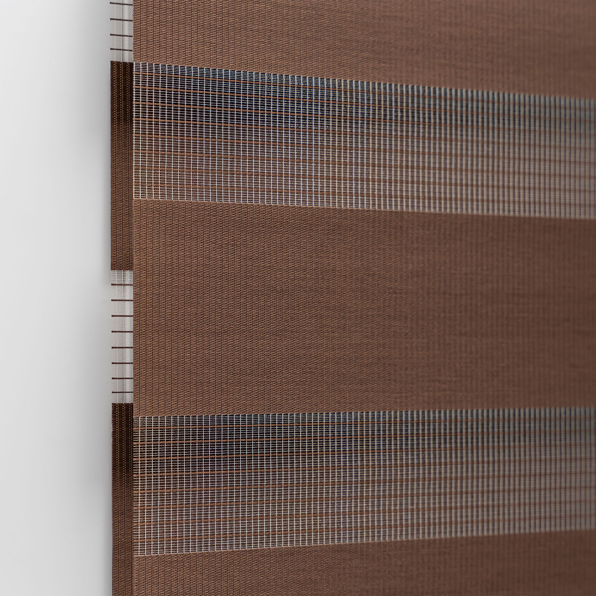 slider_image_78d8b408a1794df7a1c7b67f2c591d34 Klemmfix Doppelrollo mit abwechselnden transparenten und blickdichten Streifen