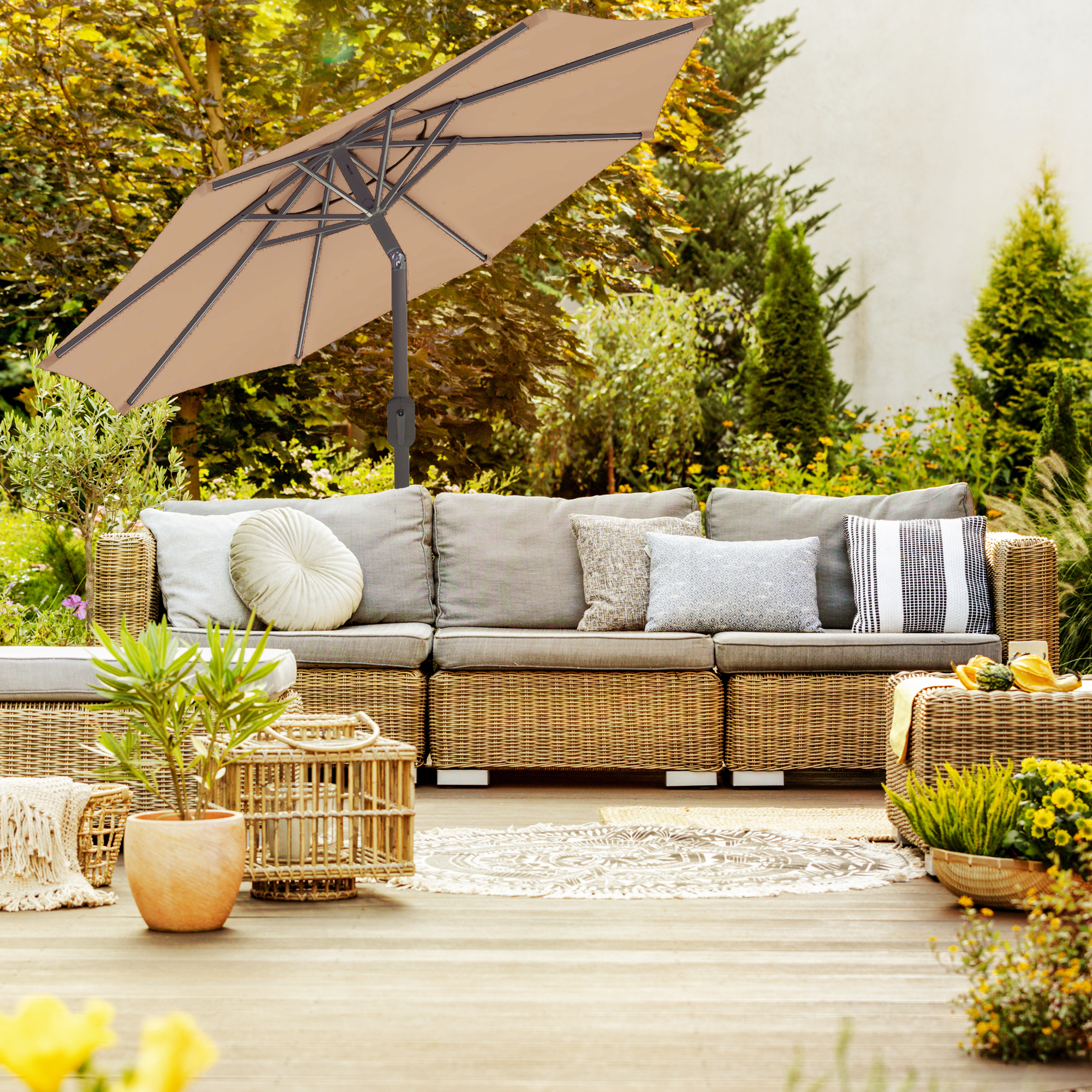 Gestell für Sonnenschirm mit mehreren Streben und einem separaten Stab